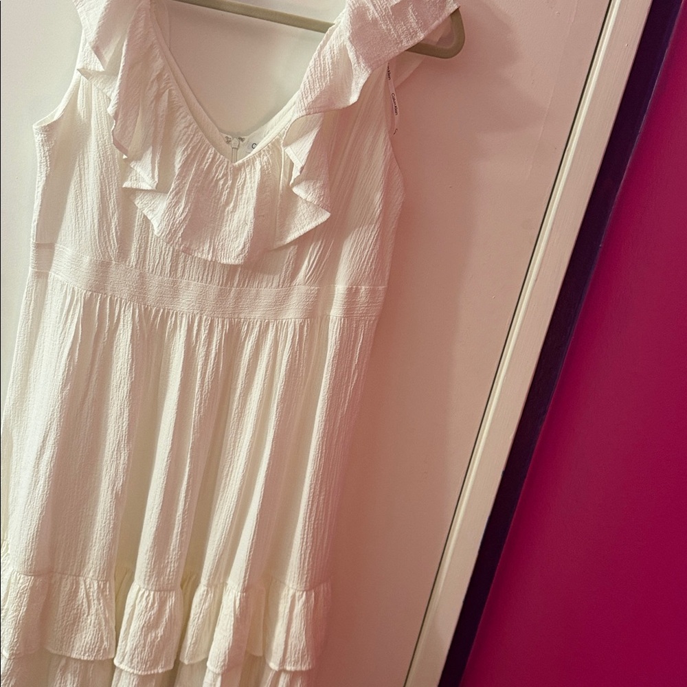 Calvin Klein Ivory Textured Garment